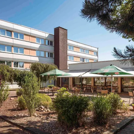 Ibis West 3*