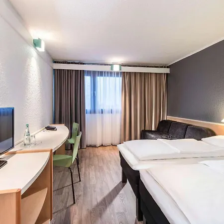 Ibis West